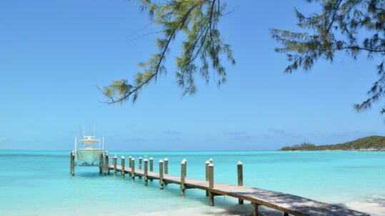 Boat Charters from Florida to the Bahamas