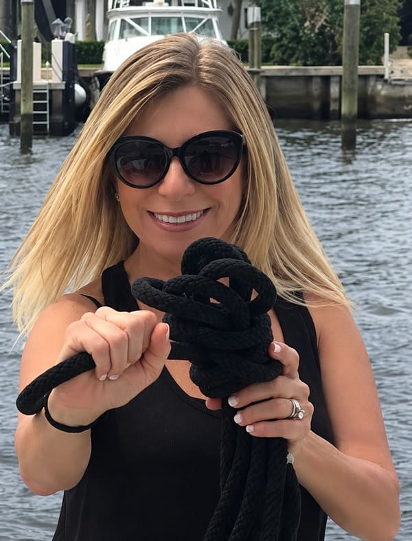 1st Mate Jessica of Prime Time Boat Charters in South Florida
